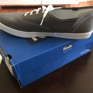 Women’s Keds Size 11 Granite Gray